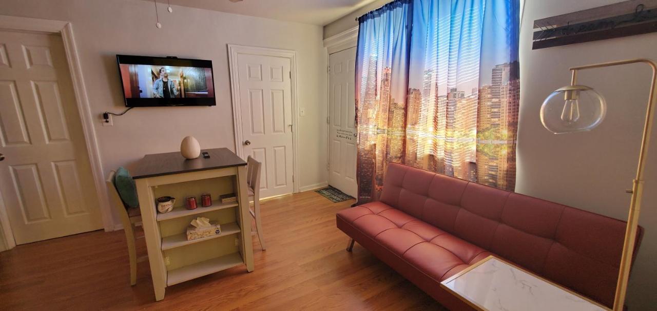Cozy 1 Bedroom, 1 Min From Irving Park Blue Line, Free Parking 芝加哥 外观 照片